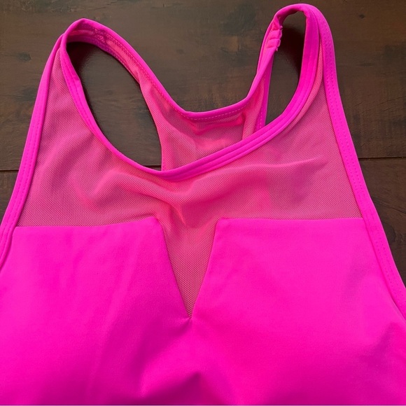 FLEO Maeve Sports Bra Light Support Pink Mesh High Neck Racerback Size XS NWT - Picture 5 of 8